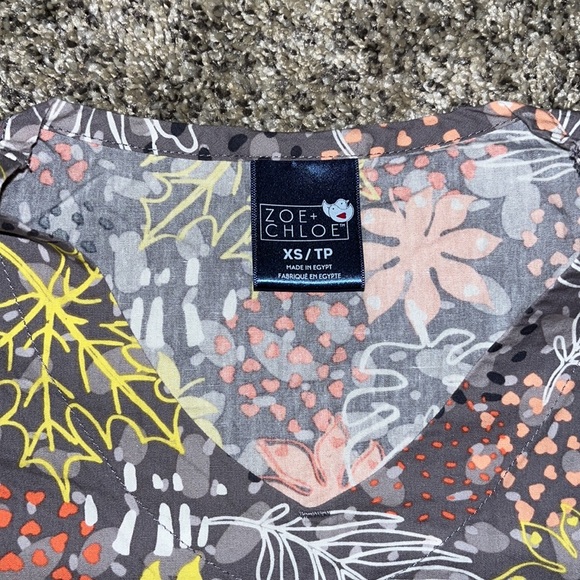 Gently worn scrub top. - Picture 2 of 2